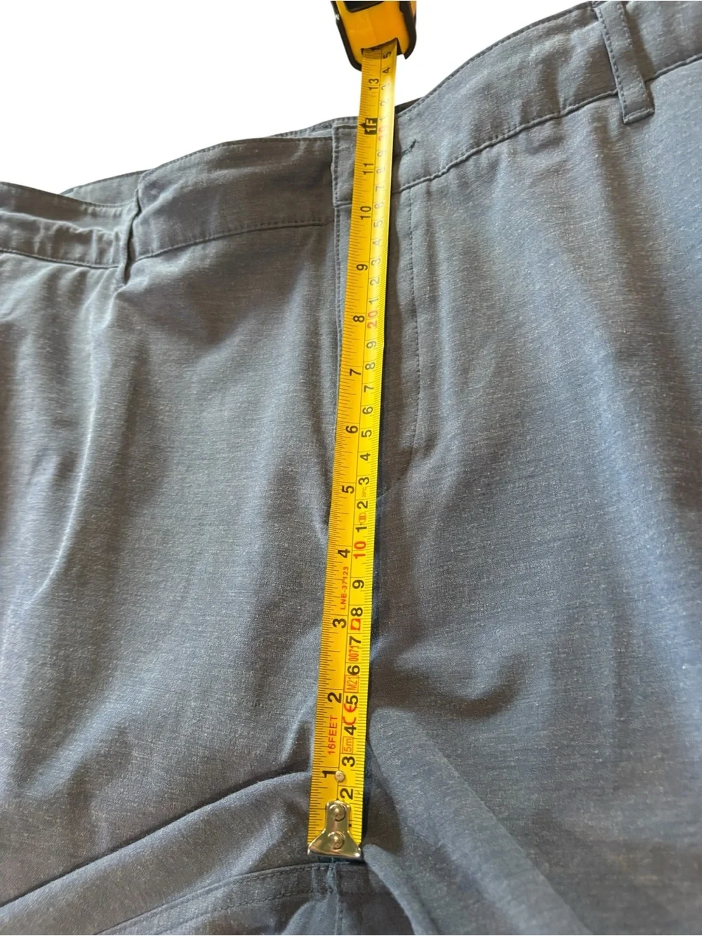 Faherty - Belt Loop All Day Shorts. 9 inch inseam. Blue. Size 40.